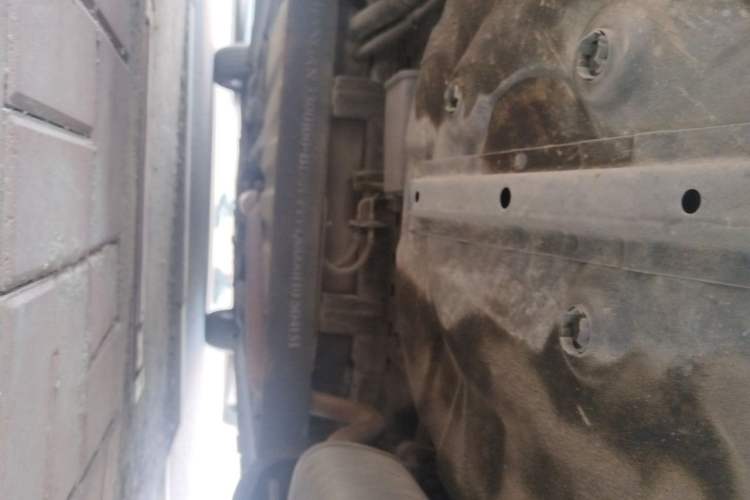 Used CHANGAN KAICHENG Oushang A600 2017 1.5L Manual Luxury Model Chassis Rear
