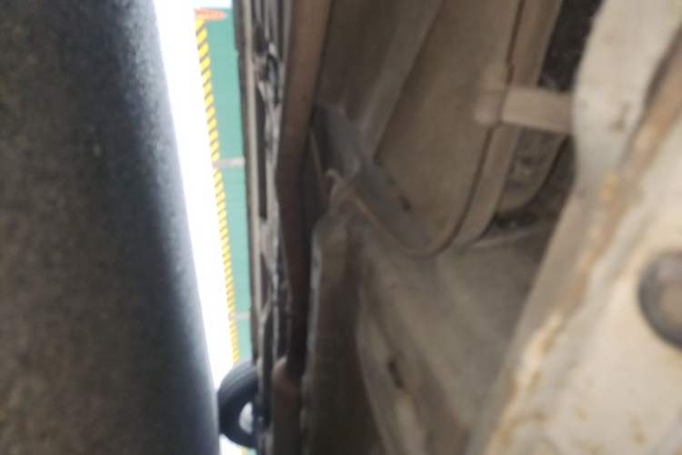 Used CHANGAN KAICHENG Oushang A600 2017 1.5L Manual Standard Edition Chassis Rear Right