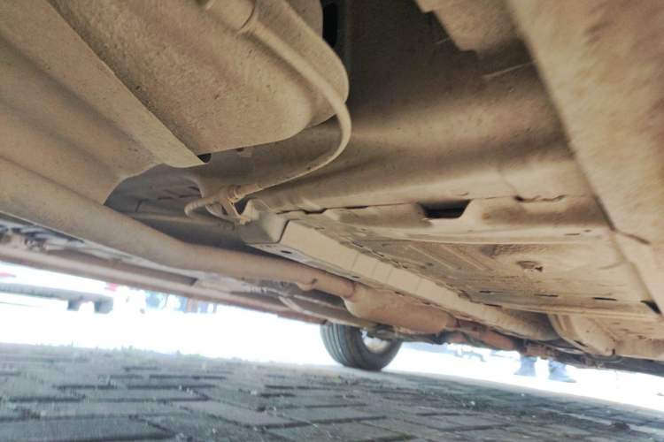 Used CHANGAN KAICHENG Oushang A600 2017 1.5L Manual Standard Edition Chassis Rear Right