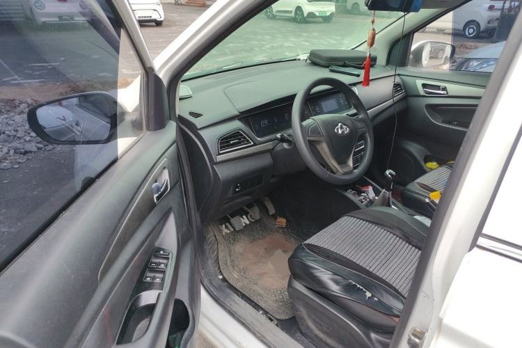 Used CHANGAN KAICHENG Oushang A600 2017 1.5L Manual Standard Edition Driver Seat