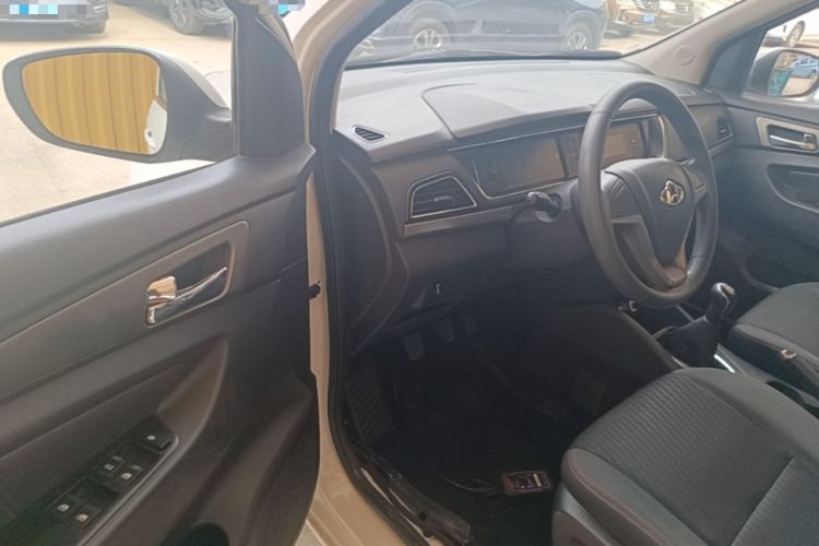 Used CHANGAN KAICHENG Oushang A600 2017 1.5L Manual Standard Edition Driver Seat