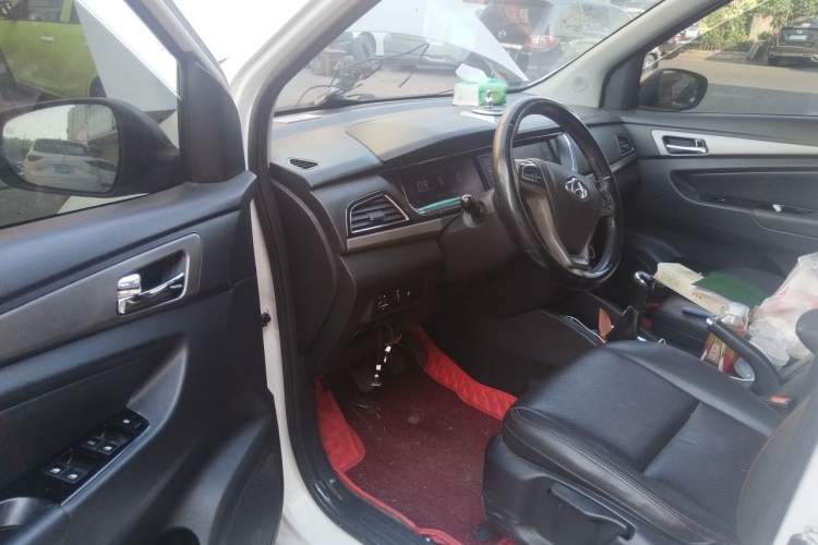 Used CHANGAN KAICHENG Oushang A600 2017 1.5L Manual Luxury Model Driver Seat