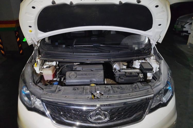 Used CHANGAN KAICHENG Oushang A600 2017 1.5L Manual Luxury Model Engine Bay