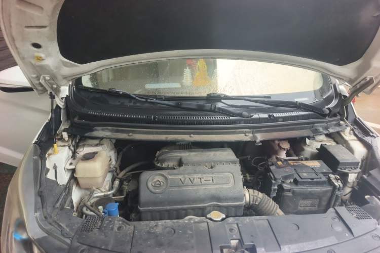 Used CHANGAN KAICHENG Oushang A600 2017 1.5L Manual Luxury Model Engine Bay
