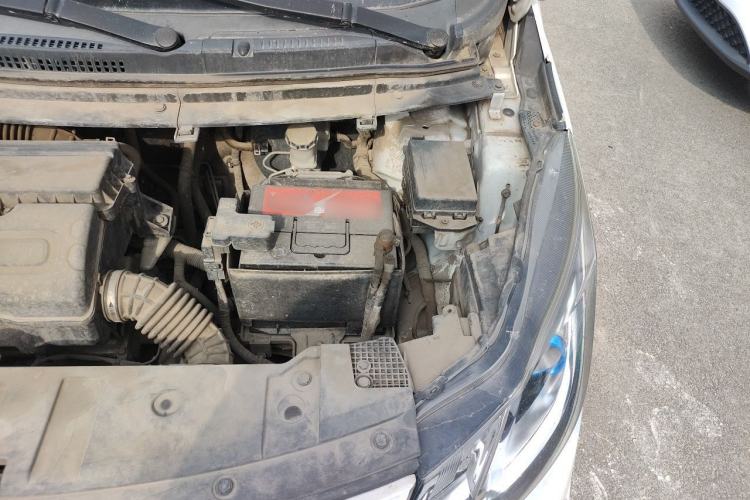 Used CHANGAN KAICHENG Oushang A600 2017 1.5L Manual Standard Edition Engine Bay Left