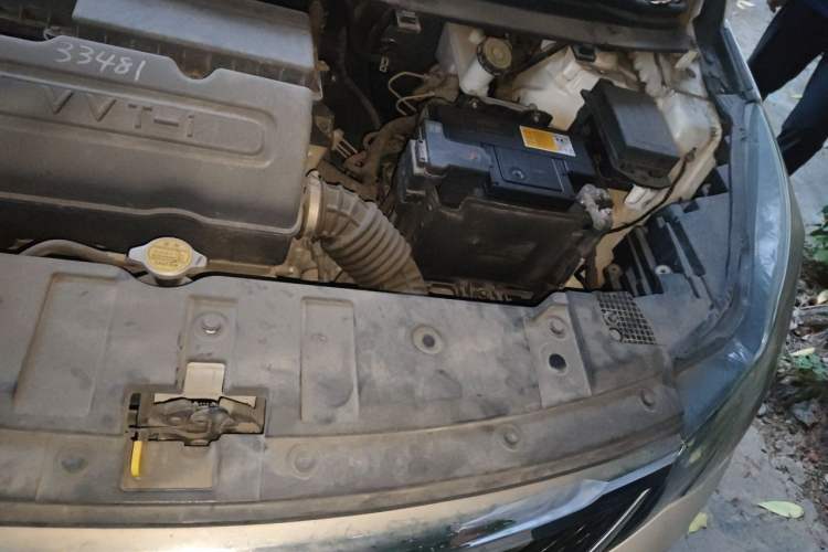 Used CHANGAN KAICHENG Oushang A600 2017 1.5L Manual Standard Edition Engine Bay Left