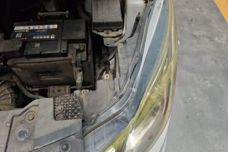 Used CHANGAN KAICHENG Oushang A600 2017 1.5L Manual Smart Connect Version Engine Bay Left