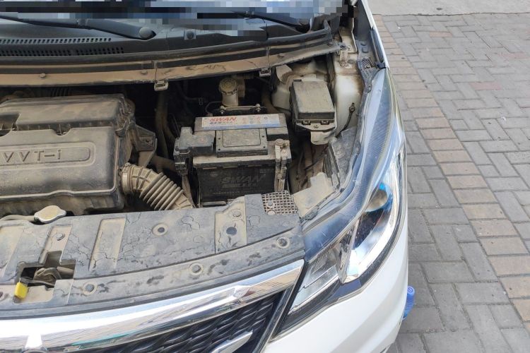 Used CHANGAN KAICHENG Oushang A600 2017 1.5L Manual Standard Edition Engine Bay Left