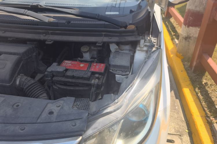 Used CHANGAN KAICHENG Oushang A600 2017 1.5L Manual Luxury Model Engine Bay Left