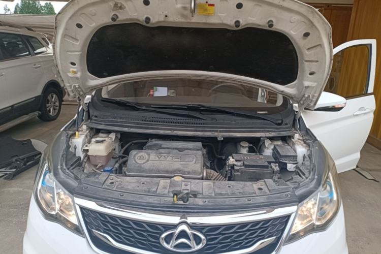 Used CHANGAN KAICHENG Oushang A600 2017 1.5L Manual Standard Edition Engine Bay