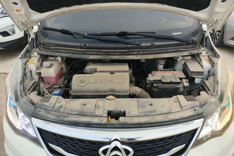 Used CHANGAN KAICHENG Oushang A600 2017 1.5L Manual Luxury Model Engine Bay