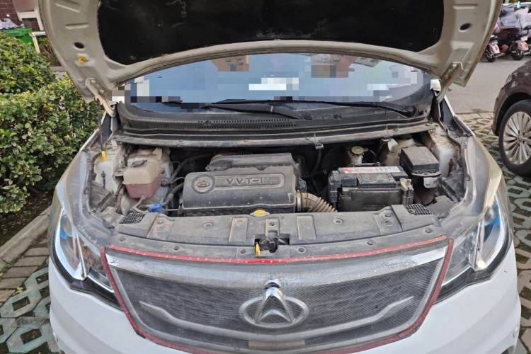 Used CHANGAN KAICHENG Oushang A600 2017 1.5L Manual Luxury Model Engine Bay