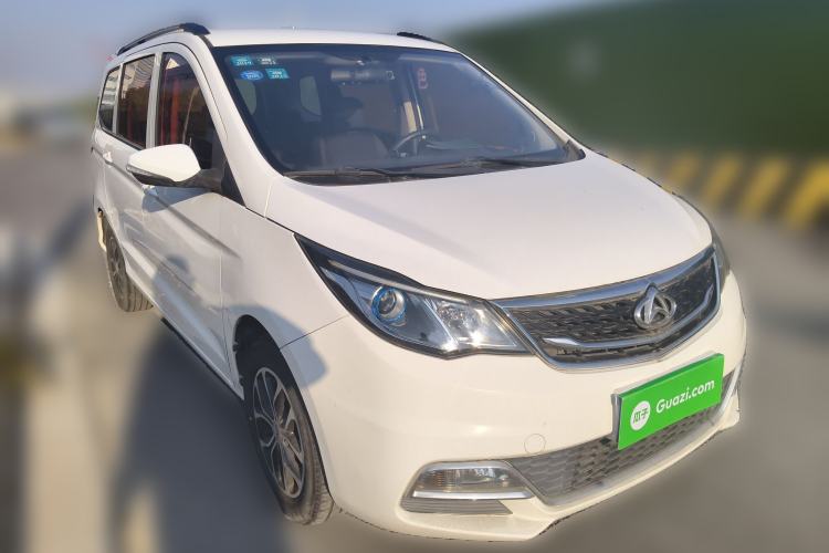 Used CHANGAN KAICHENG Oushang A600 2017 1.5L Manual Standard Edition Front Right 45 Deg
