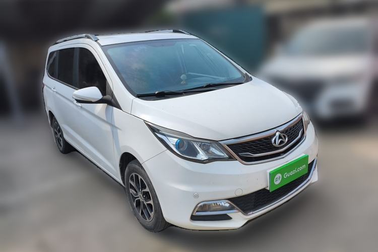 Used CHANGAN KAICHENG Oushang A600 2017 1.5L Manual Luxury Model Front Right 45 Deg