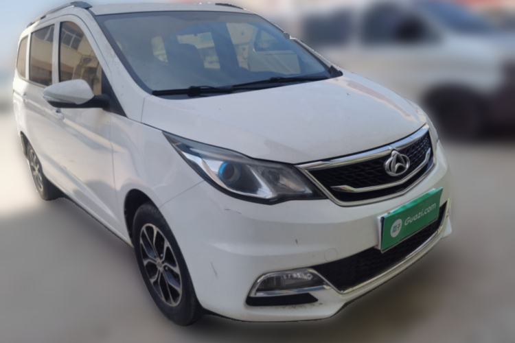 Used CHANGAN KAICHENG Oushang A600 2017 1.5L Manual Standard Edition Front Right 45 Deg