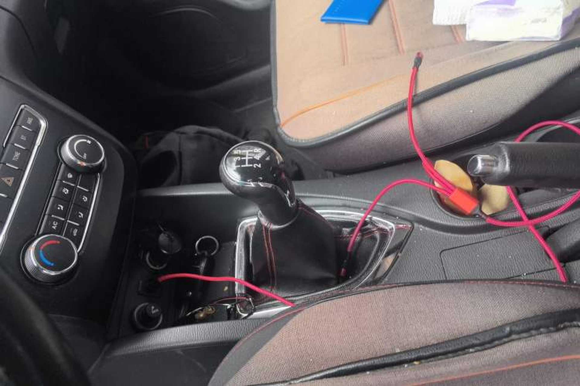 Used CHANGAN KAICHENG Oushang A600 2017 1.5L Manual Standard Edition Gear Lever