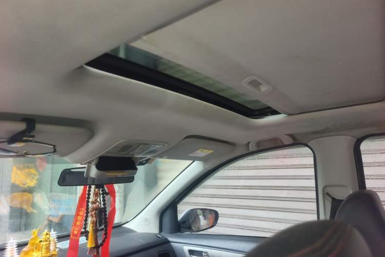 Used CHANGAN KAICHENG Oushang A600 2017 1.5L Manual Luxury Model Headliner