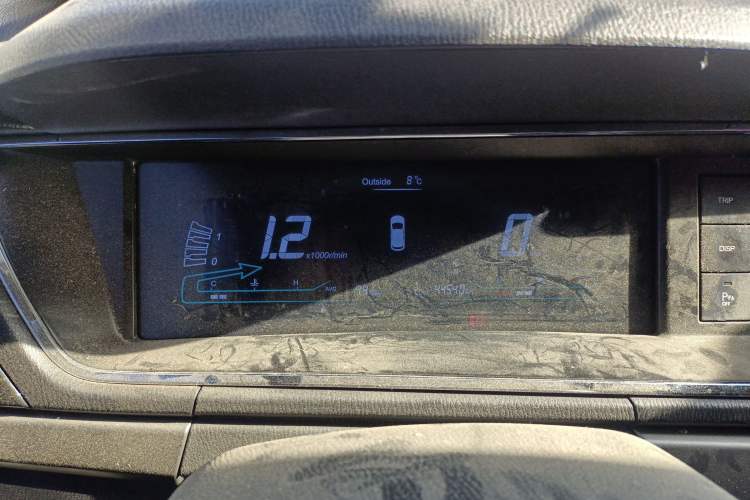 Used CHANGAN KAICHENG Oushang A600 2017 1.5L Manual Luxury Model Instrument Cluster