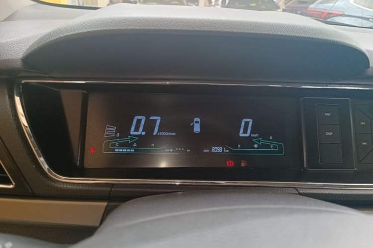 Used CHANGAN KAICHENG Oushang A600 2017 1.5L Manual Standard Edition Instrument Cluster