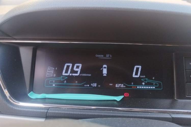 Used CHANGAN KAICHENG Oushang A600 2017 1.5L Manual Luxury Model Instrument Cluster