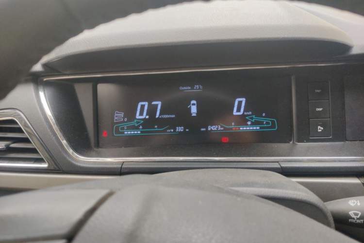 Used CHANGAN KAICHENG Oushang A600 2017 1.5L Manual Luxury Model Instrument Cluster