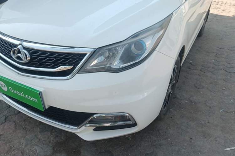 Used CHANGAN KAICHENG Oushang A600 2017 1.5L Manual Standard Edition Left Front Headlight