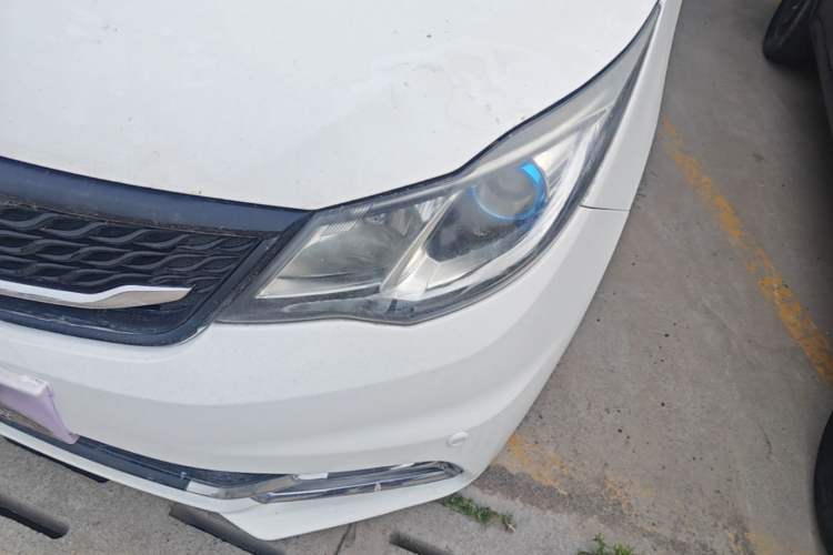 Used CHANGAN KAICHENG Oushang A600 2017 1.5L Manual Luxury Model Left Front Headlight