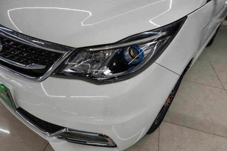 Used CHANGAN KAICHENG Oushang A600 2017 1.5L Manual Standard Edition Left Front Headlight