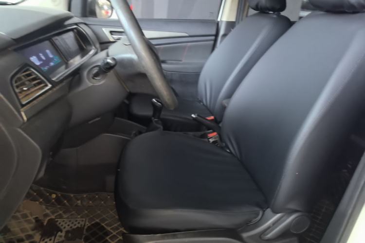 Used CHANGAN KAICHENG Oushang A600 2017 1.5L Manual Standard Edition Left Front Seat