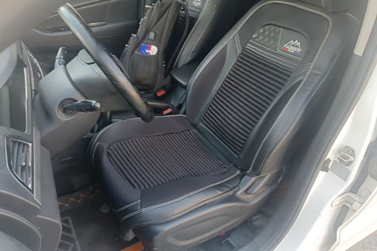 Used CHANGAN KAICHENG Oushang A600 2017 1.5L Manual Standard Edition Left Front Seat