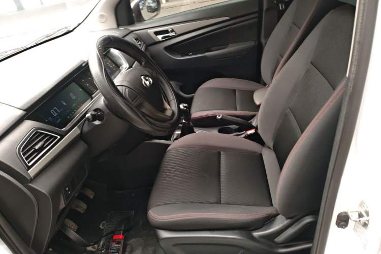 Used CHANGAN KAICHENG Oushang A600 2017 1.5L Manual Standard Edition Left Front Seat