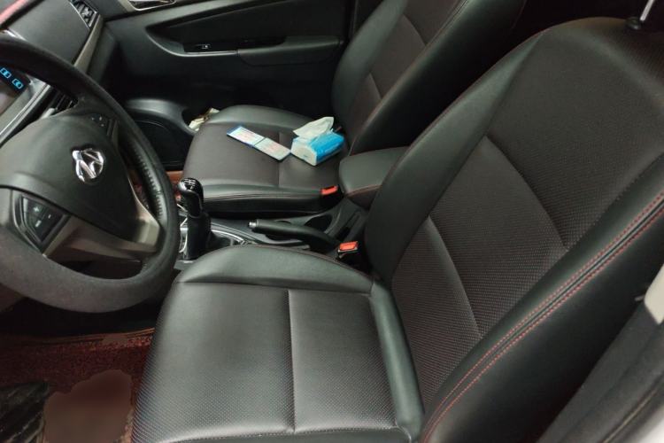 Used CHANGAN KAICHENG Oushang A600 2017 1.5L Manual Smart Connect Version Left Front Seat