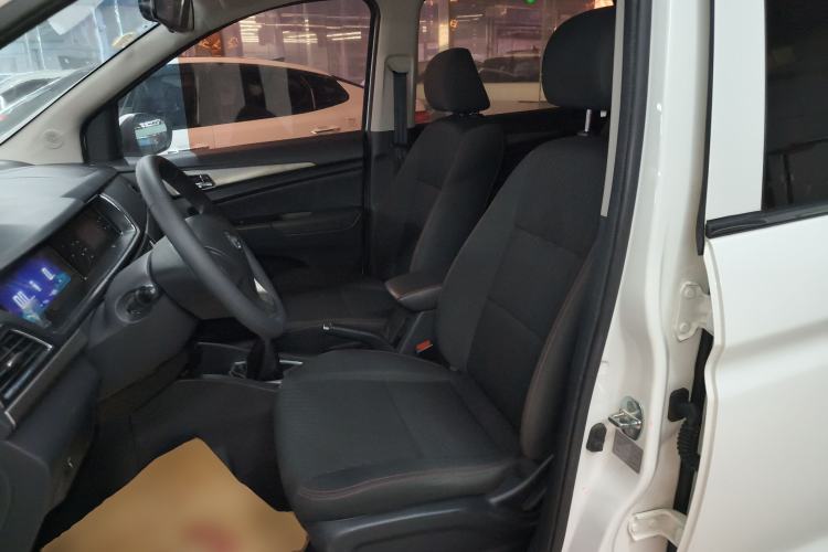 Used CHANGAN KAICHENG Oushang A600 2017 1.5L Manual Standard Edition Left Front Seat