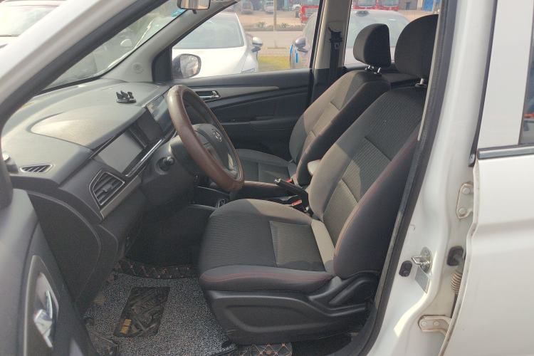 Used CHANGAN KAICHENG Oushang A600 2017 1.5L Manual Standard Edition Left Front Seat