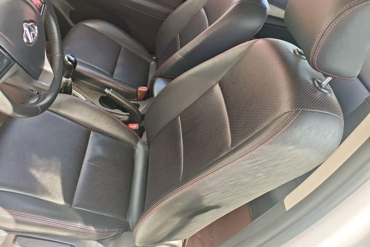 Used CHANGAN KAICHENG Oushang A600 2017 1.5L Manual Luxury Model Left Front Seat