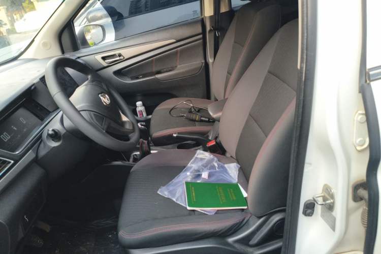 Used CHANGAN KAICHENG Oushang A600 2017 1.5L Manual Standard Edition Left Front Seat