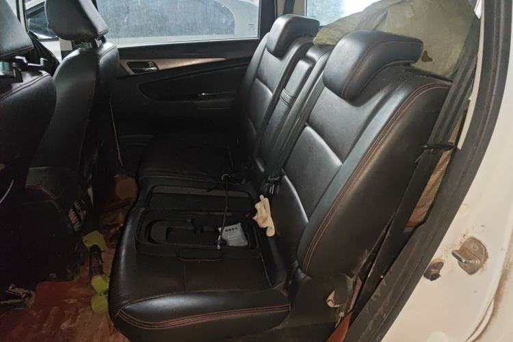 Used CHANGAN KAICHENG Oushang A600 2017 1.5L Manual Luxury Model Left Rear Seat