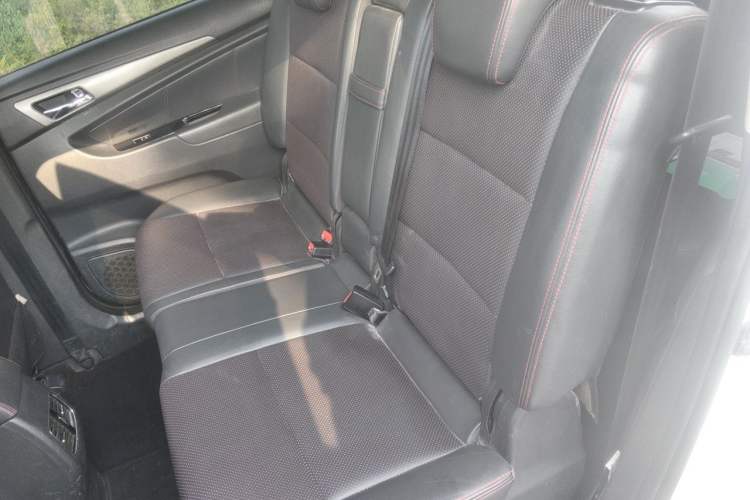 Used CHANGAN KAICHENG Oushang A600 2017 1.5L Manual Luxury Model Left Rear Seat