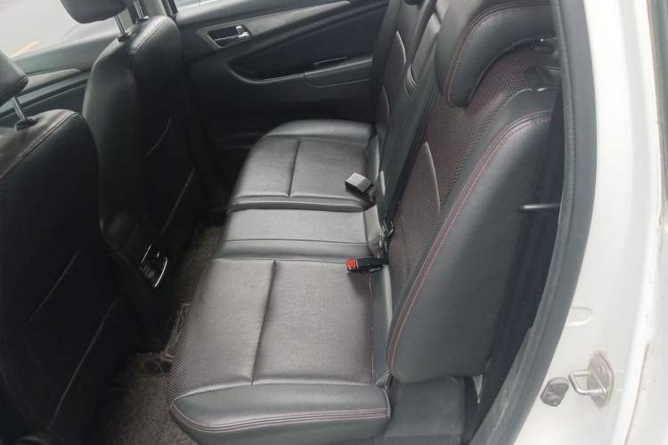 Used CHANGAN KAICHENG Oushang A600 2017 1.5L Manual Luxury Model Left Rear Seat