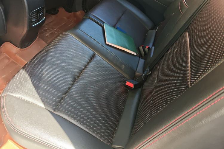 Used CHANGAN KAICHENG Oushang A600 2017 1.5L Manual Luxury Model Left Rear Seat