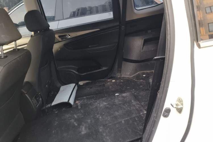 Used CHANGAN KAICHENG Oushang A600 2017 1.5L Manual Standard Edition Left Rear Seat