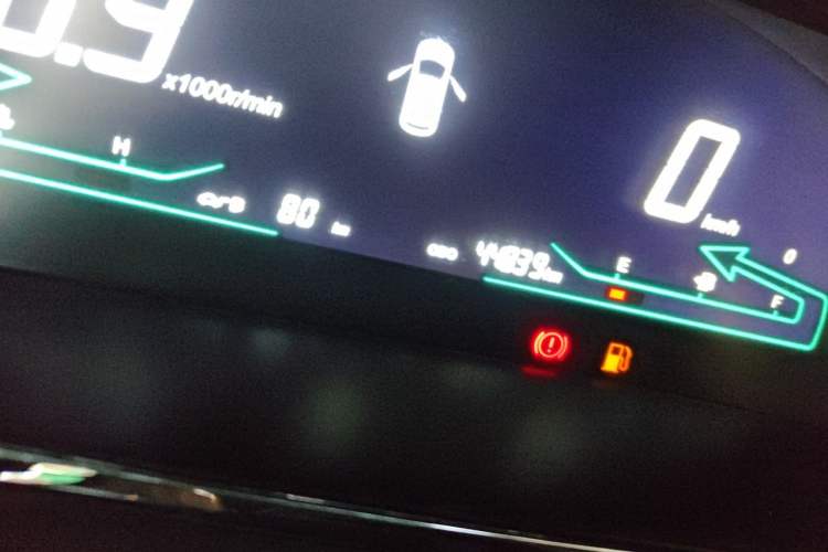 Used CHANGAN KAICHENG Oushang A600 2017 1.5L Manual Standard Edition Odometer Close Up