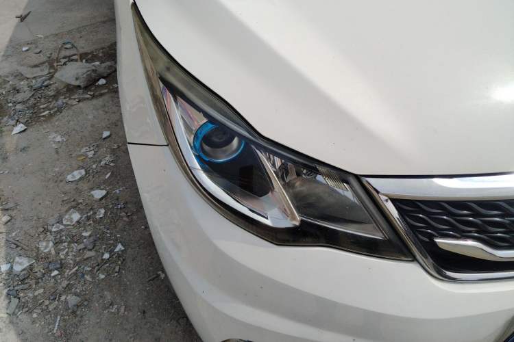 Used CHANGAN KAICHENG Oushang A600 2017 1.5L Manual Standard Edition Right Front Headlight