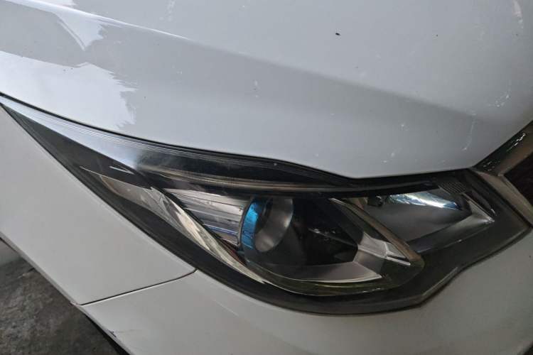 Used CHANGAN KAICHENG Oushang A600 2017 1.5L Manual Standard Edition Right Front Headlight