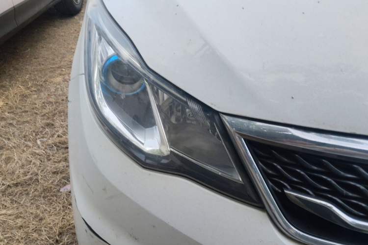 Used CHANGAN KAICHENG Oushang A600 2017 1.5L Manual Standard Edition Right Front Headlight