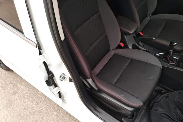 Used CHANGAN KAICHENG Oushang A600 2017 1.5L Manual Standard Edition Right Front Seat