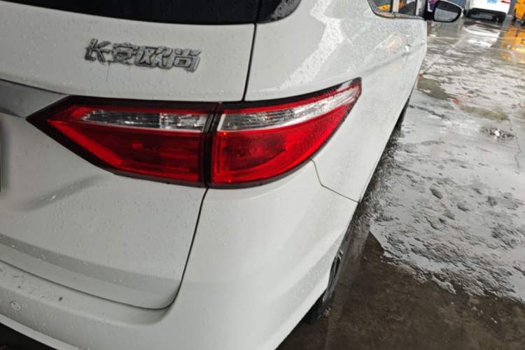 Used CHANGAN KAICHENG Oushang A600 2017 1.5L Manual Standard Edition Right Rear Taillight