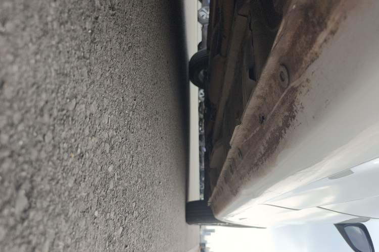 Used CHANGAN KAICHENG Oushang A600 2017 1.5L Manual Standard Edition Right Side Sill