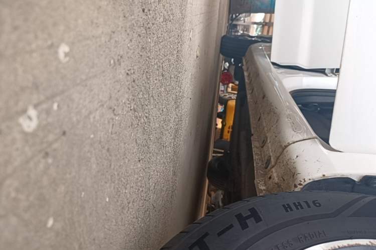 Used CHANGAN KAICHENG Oushang A600 2017 1.5L Manual Standard Edition Right Side Sill