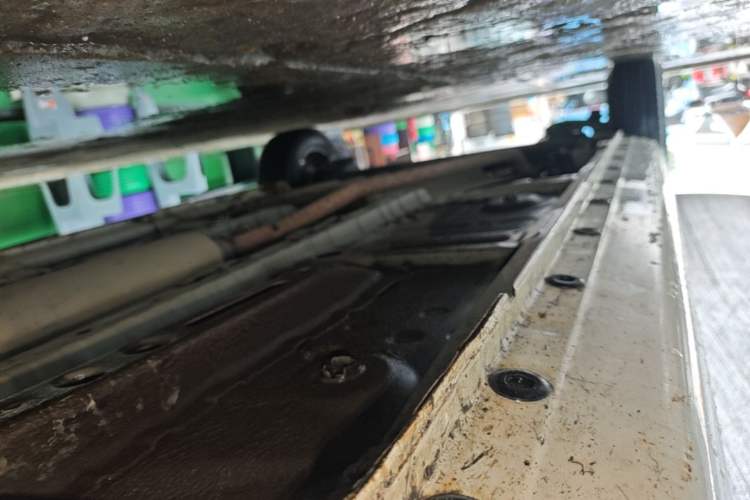 Used CHANGAN KAICHENG Oushang A600 2017 1.5L Manual Standard Edition Right Side Sill